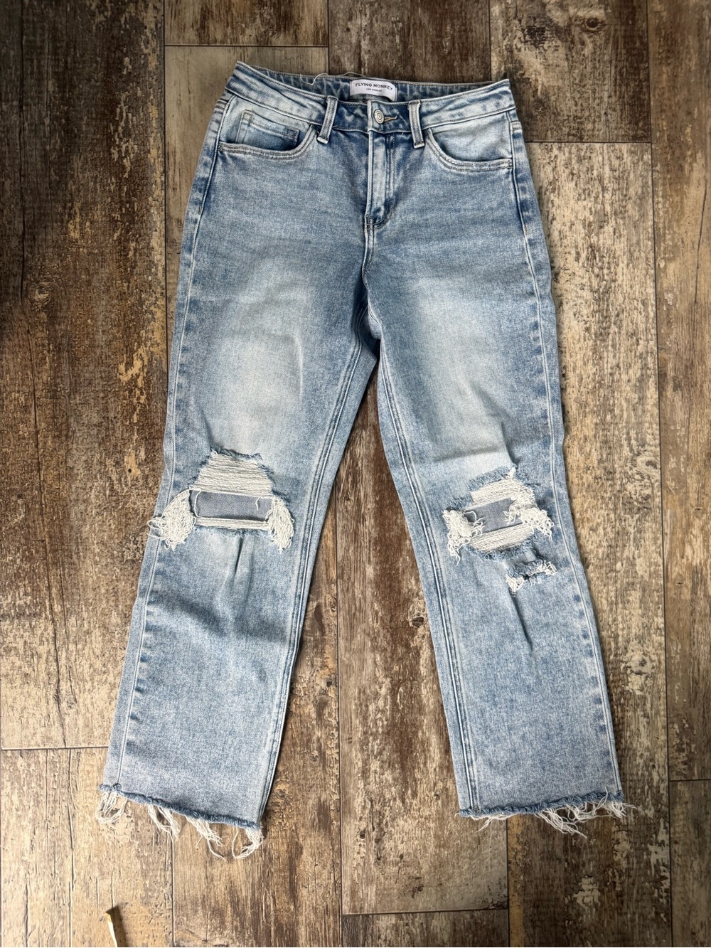 2 for $30 sale: Flying Monkey light washed mid rise cropped straight leg jeans